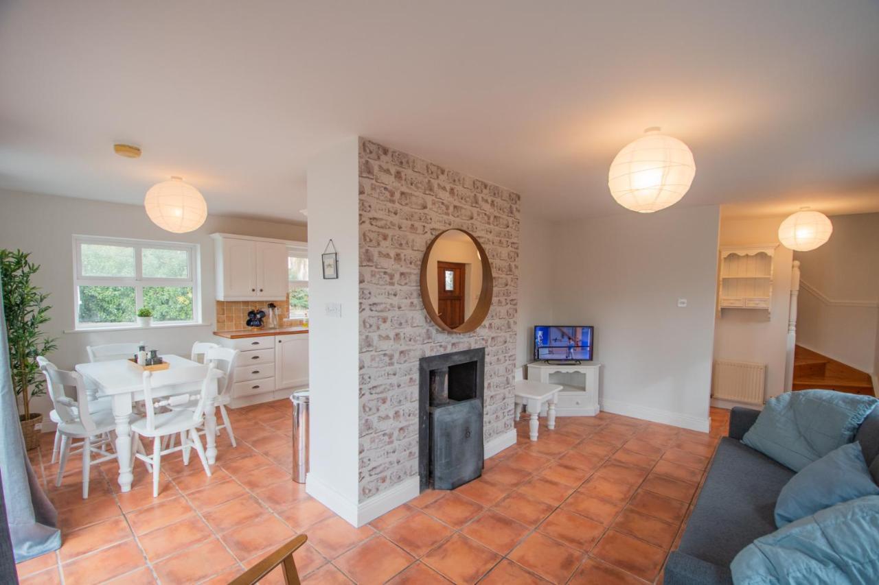 Beautiful Coastal House At The Drowes Rivermouth Bundoran Exteriör bild