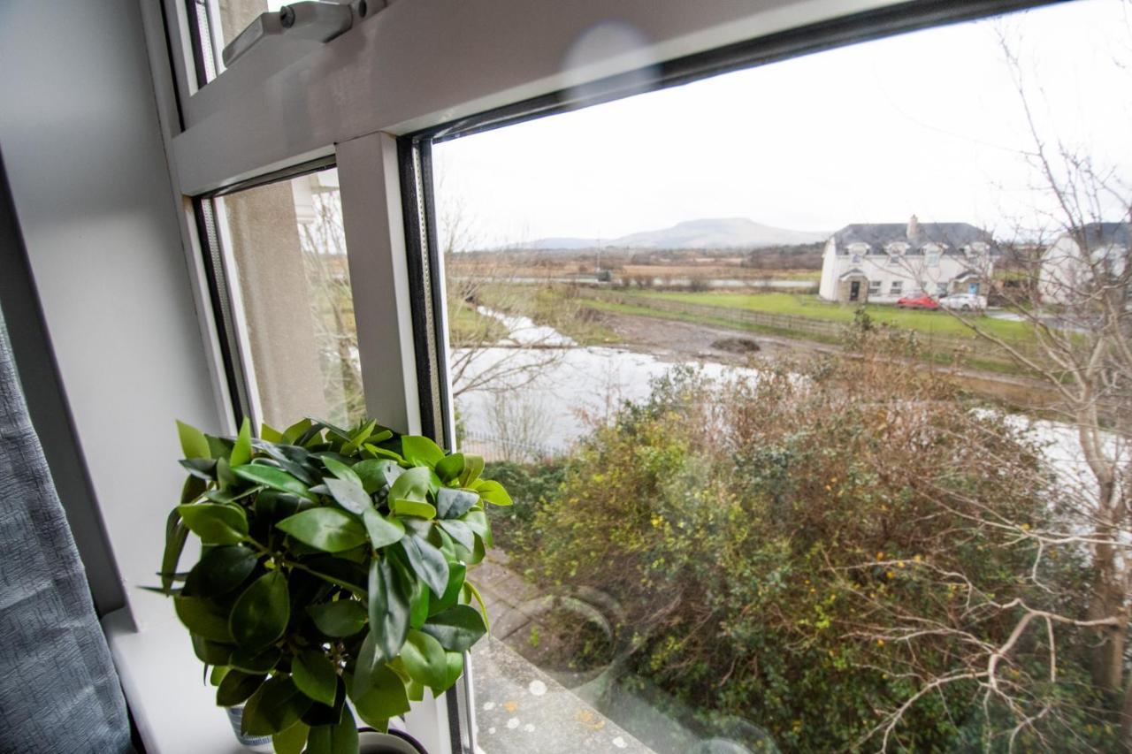 Beautiful Coastal House At The Drowes Rivermouth Bundoran Exteriör bild
