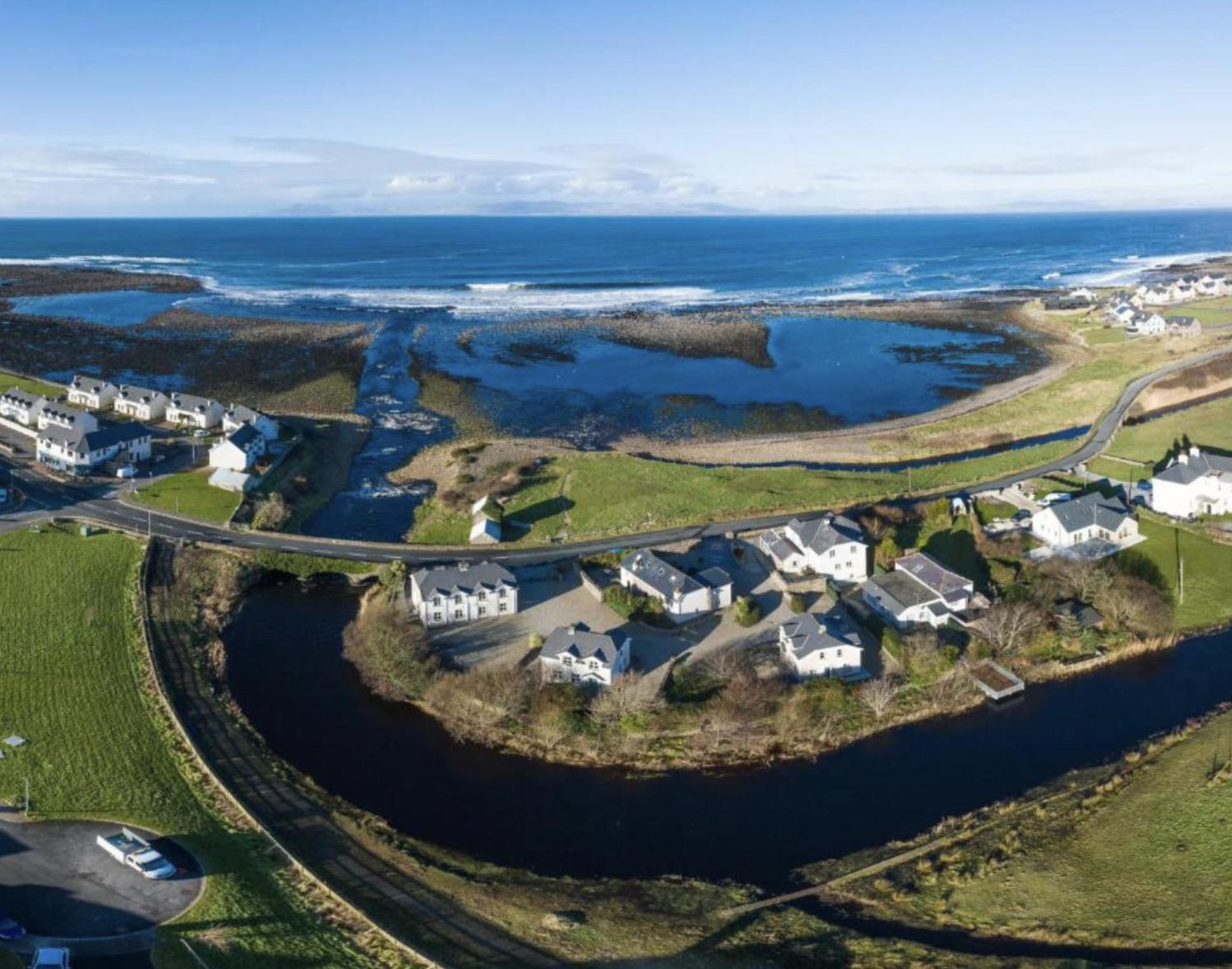 Beautiful Coastal House At The Drowes Rivermouth Bundoran Exteriör bild